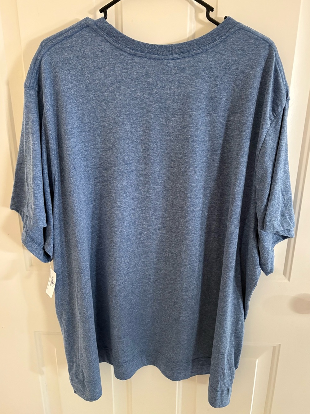 Disney Parks Dug Up Graphic Tee 1X Plus Size NWT Pixar Shirt - Picture 3 of 9